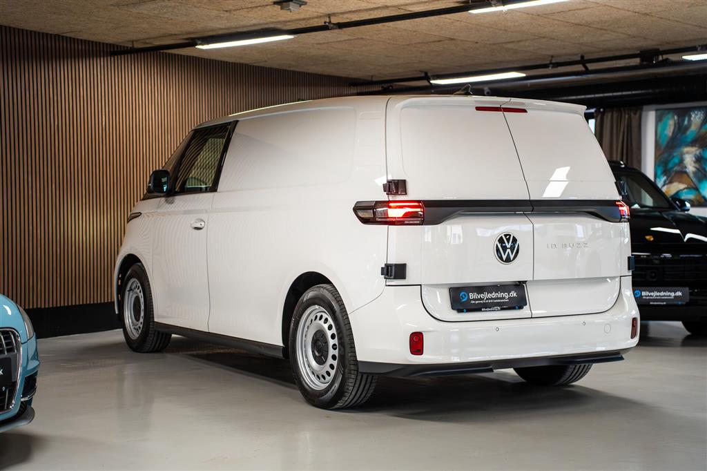 VW ID.Buzz Cargo EL Comfort 170HK Van Aut. – Miniature 2