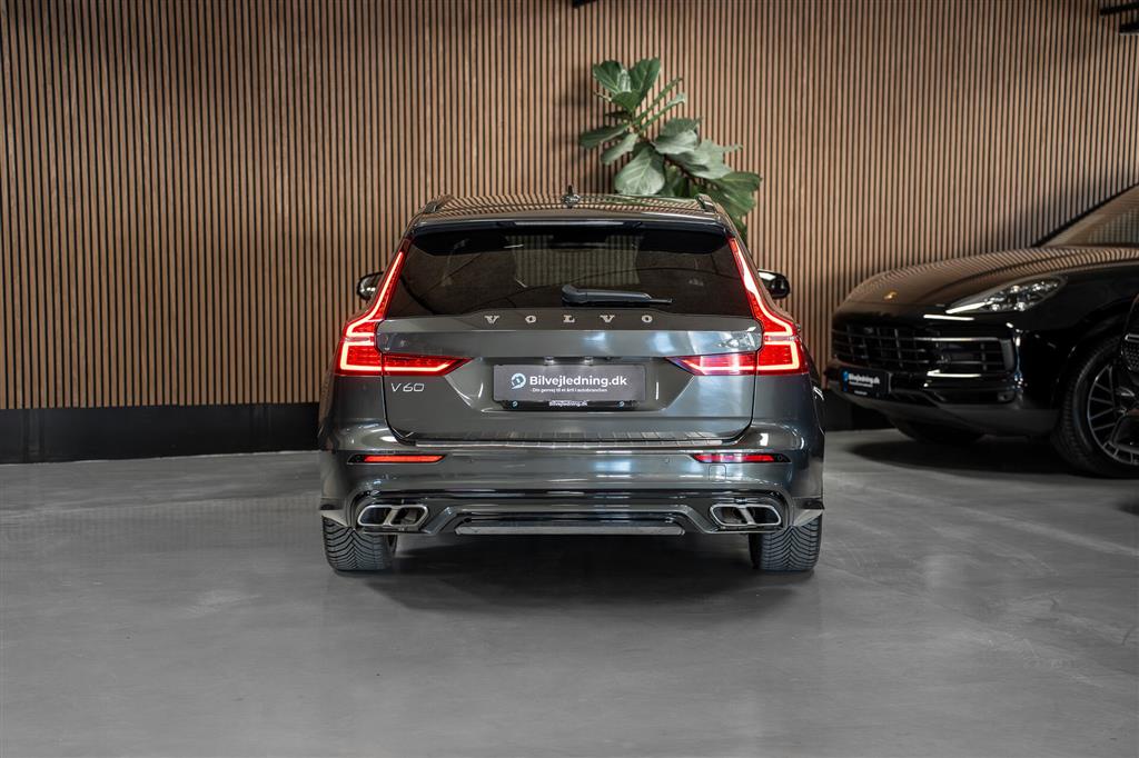 Volvo V60 2,0 T8 Twin Engine  Plugin-hybrid R-design AWD 390HK Stc 8g Aut. – Miniature 6