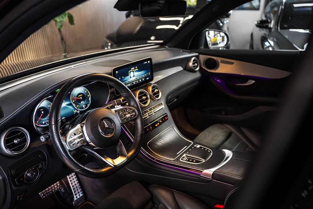 Mercedes-Benz GLC300 de 2,0 Plugin-hybrid AMG Line 4Matic 9G-Tronic 306HK 5d 9g Aut. – Miniature 10