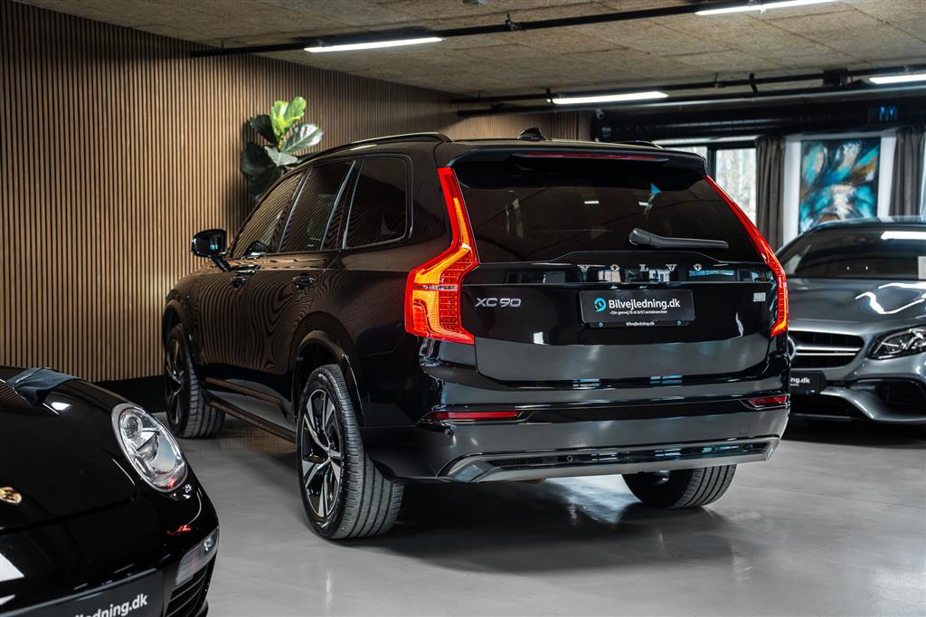 Volvo XC90 2,0 T8 Recharge  Plugin-hybrid R-design AWD 455HK 5d 8g Aut. – Miniature 7