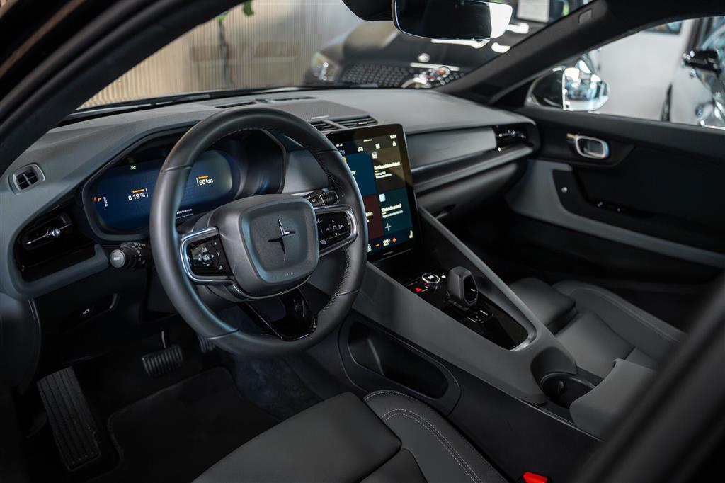 Polestar 2 EL LRDM AWD 421HK 5d Aut. – Miniature 9