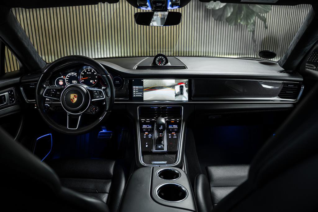 Porsche Panamera Turbo Sport Turismo 4,0 PDK 550HK Stc 8g Aut. – Miniature 19