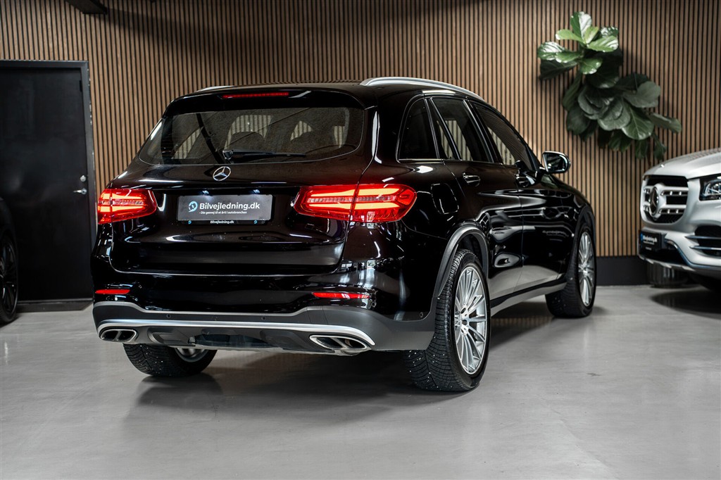Mercedes-Benz GLC43 AMG 3,0 4Matic 9G-Tronic 367HK 5d 9g Aut. – Miniature 5