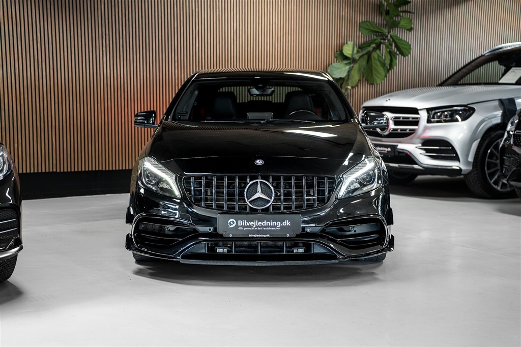 Mercedes-Benz A45 AMG 2,0 4Matic AMG Speedshift 381HK 5d 7g Aut. – Miniature 2