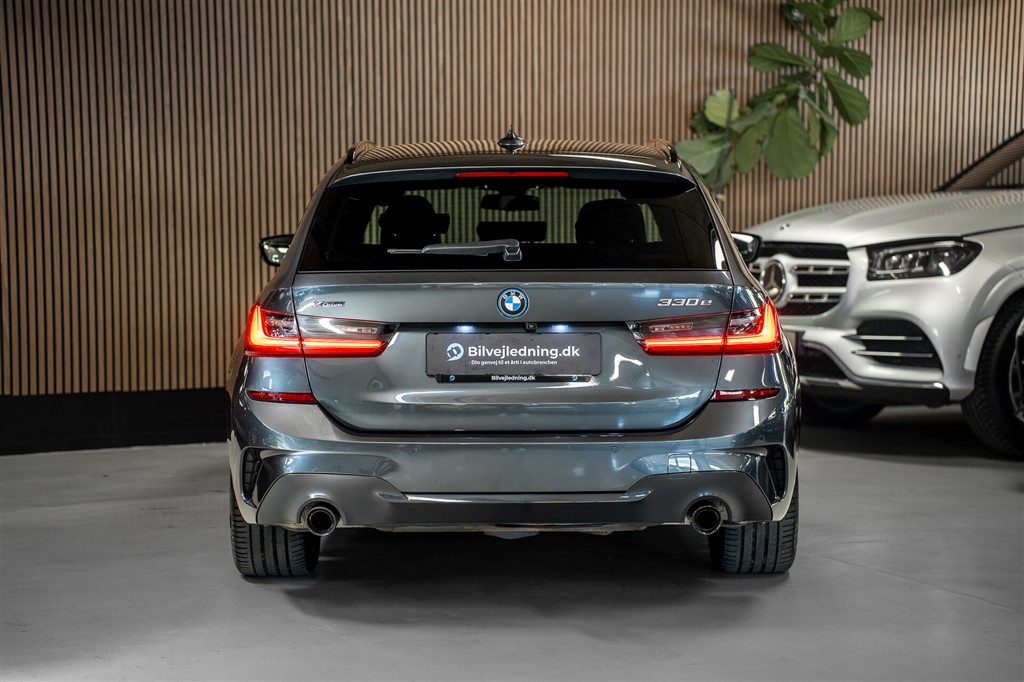 BMW 330e Touring 2,0 Plugin-hybrid M-Sport XDrive Steptronic 292HK Stc 8g Aut. – Miniature 6