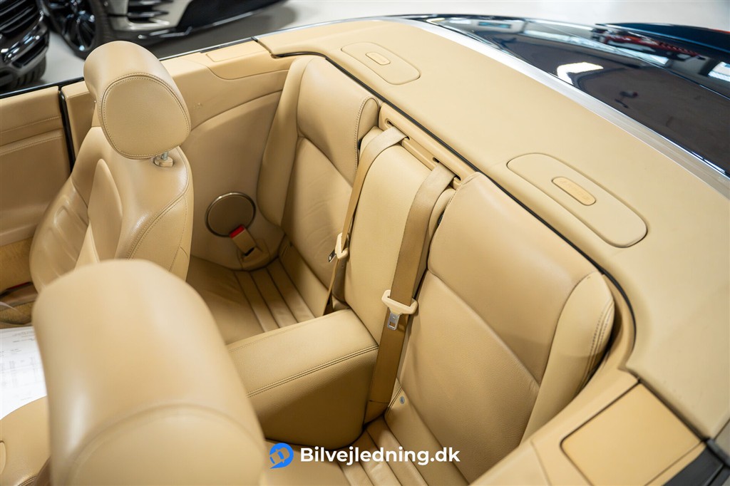 Jaguar XKR Convertible 5,0 S/C V8 510HK Cabr. 6g Aut. – Miniature 18