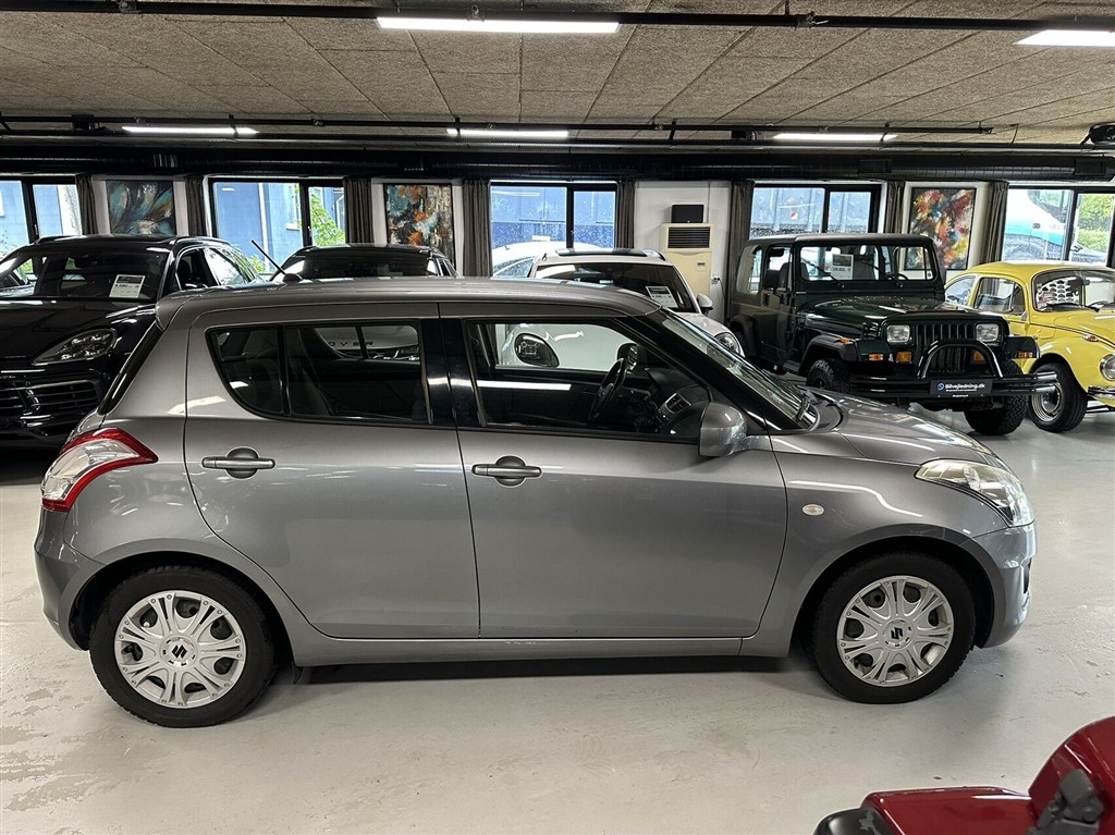 Suzuki Swift 1,2 Dualjet 16V Comfort 90HK 5d – Miniature 6