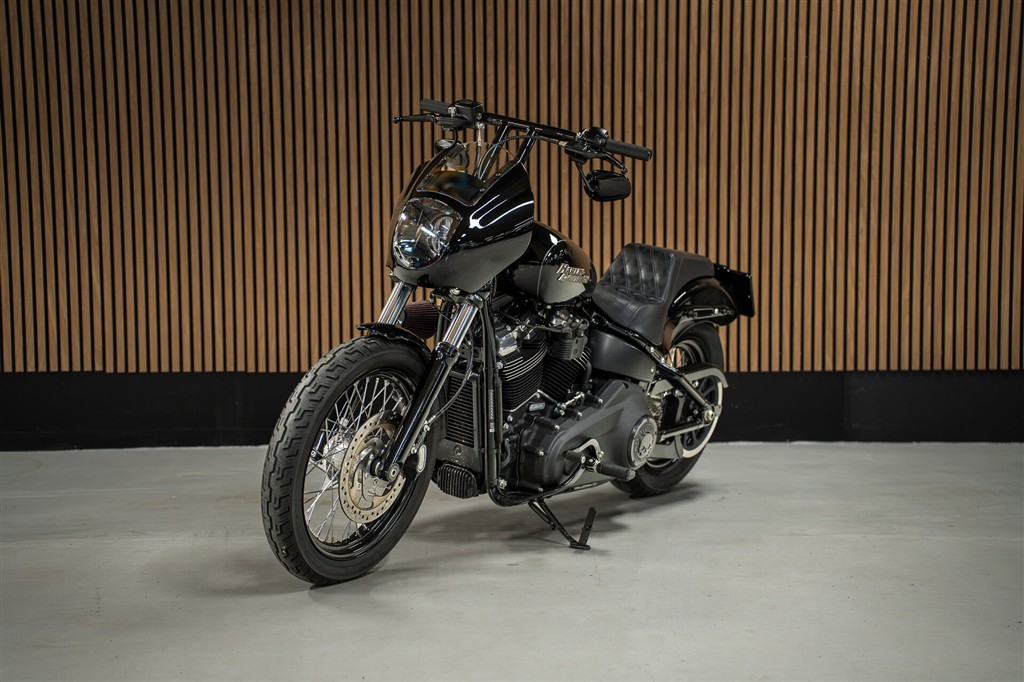 Harley-Davidson FXBB 1745 Dyna Street Bob 88HK 6g – 1/26