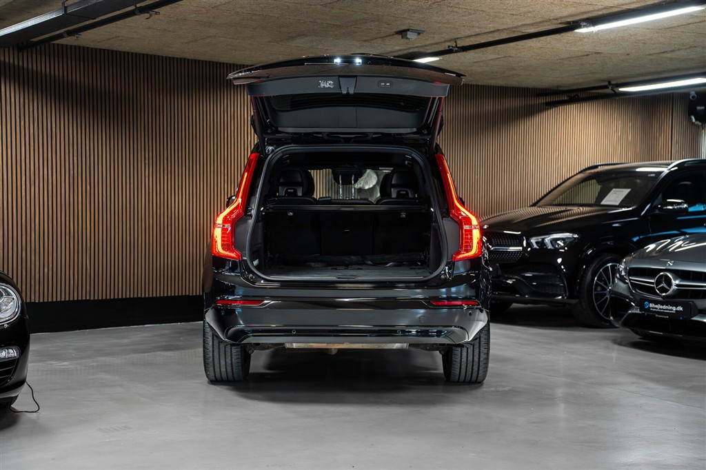 Volvo XC90 2,0 T8 Recharge  Plugin-hybrid R-design AWD 455HK 5d 8g Aut. – Miniature 9