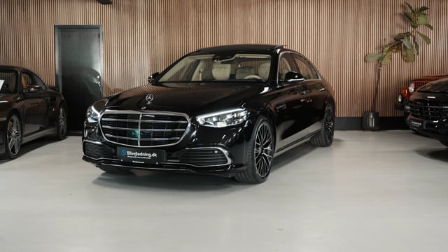 Mercedes-Benz S580 e Lang 3,0 Plugin-hybrid 9G-Tronic 489HK Aut. – Video 1